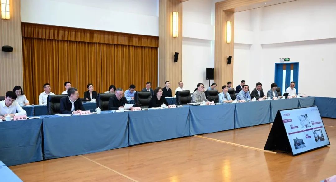 市委书记陈吉宁调研光明食品集团 市委书记陈吉宁调研光明食品集团